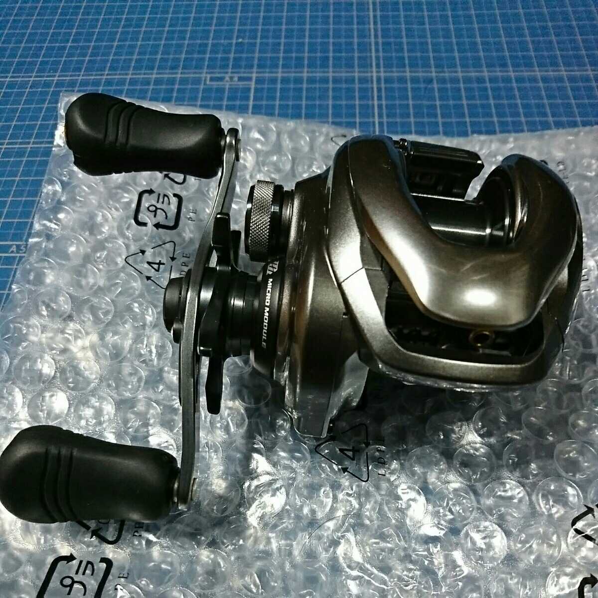 シマノ 15 メタニウムdc Hg 後期モデル シマノ 売買されたオークション情報 Yahooの商品情報をアーカイブ公開 オークファン Aucfan Com