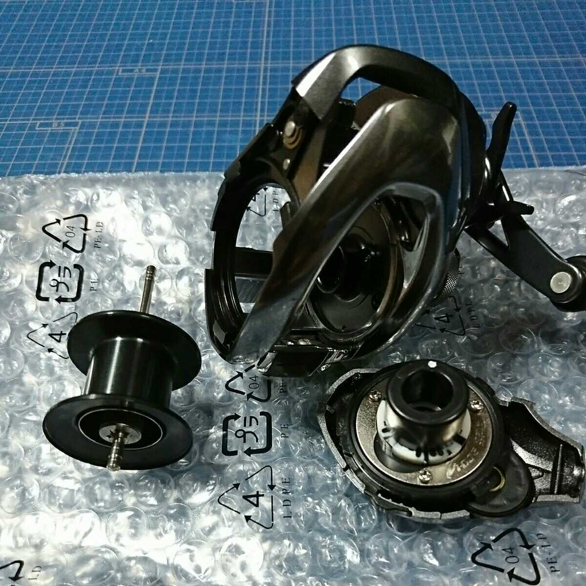 シマノ 15 メタニウムdc Hg 後期モデル シマノ 売買されたオークション情報 Yahooの商品情報をアーカイブ公開 オークファン Aucfan Com