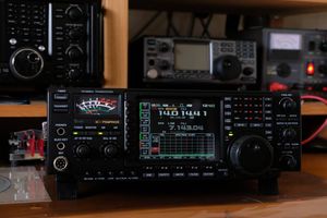 IC-756PRO2のYahoo!オークション(旧ヤフオク!)の相場・価格を見る