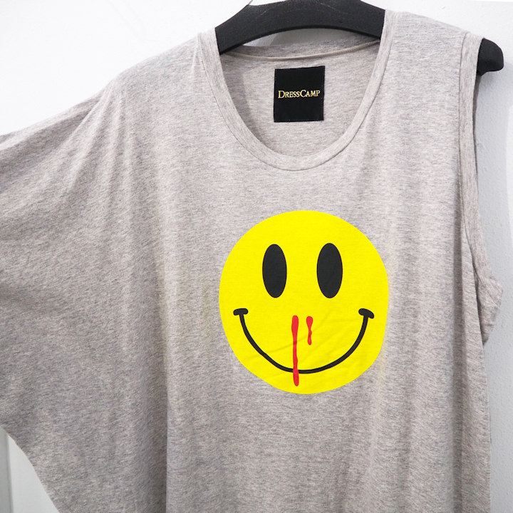 定価円 ドレスキャンプ X マサキ 鼻血 スマイル カットソー グレー レディース Tシャツワンピ Tシャツ ワンピース Dresscamp Madsaki 女性用 売買されたオークション情報 Yahooの商品情報をアーカイブ公開 オークファン Aucfan Com
