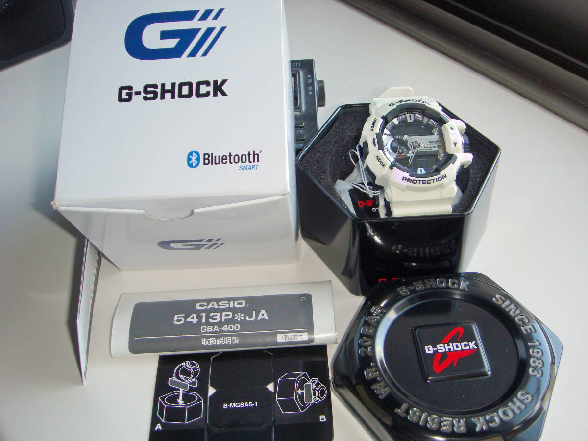 新品未使用・G-SHOCK bluetooth GBA-400-7CJF G'MIX(ホワイトメタ)