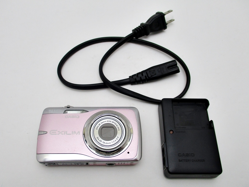 21-H-190【中古】CASIO カシオ　EXILIM エクシリム　EX-Z550　ピンク　デジカメ　コンパクトデジタルカメラ　バッテリー・充電器付き_9