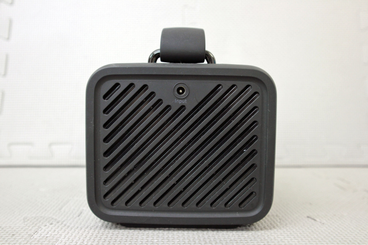 ☆中古品☆ANKER Power House200 [A1702511] ポータブル電源 電池