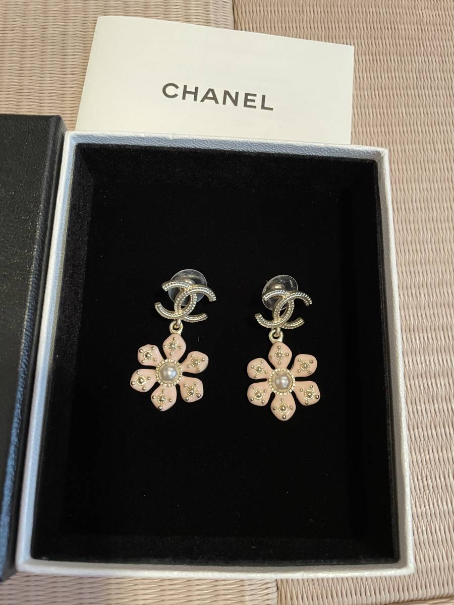 CHANEL シャネル　ピアス　美品_1