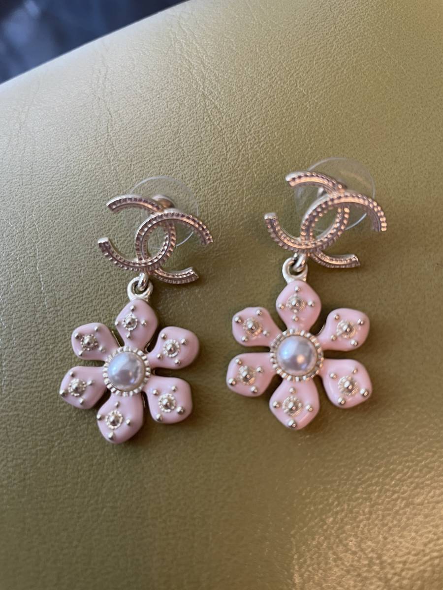 CHANEL シャネル　ピアス　美品_4