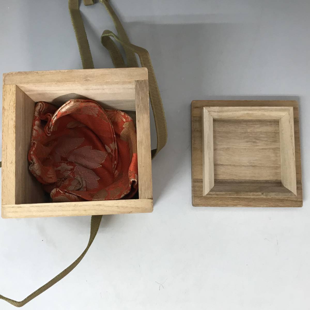 BY11/67 桂山/平野五郎 作 螺鈿梅花 蒔絵 棗 輪島塗 共箱/共布 茶道具 工芸
