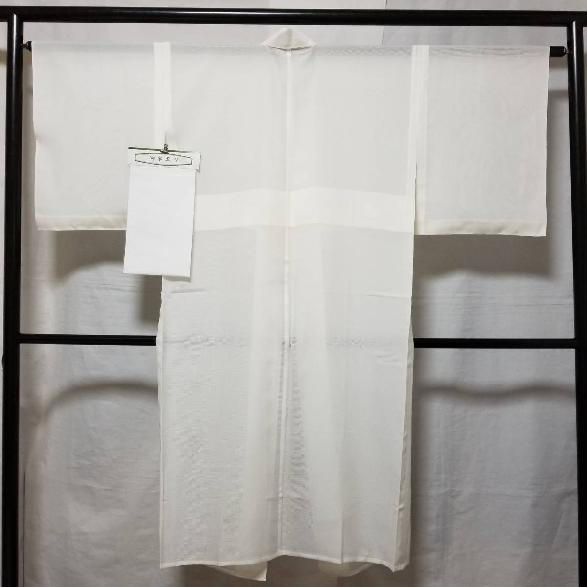 低価，新品 徳355160 夏物｛正絹 駒絽地 白地 長襦袢｝ 丈129 裄65 日本製 半衿サ-ビス(仕立て上がり)｜売買されたオークション情報、yahooの商品情報をアーカイブ公開 - オークファン 仕立て上がり