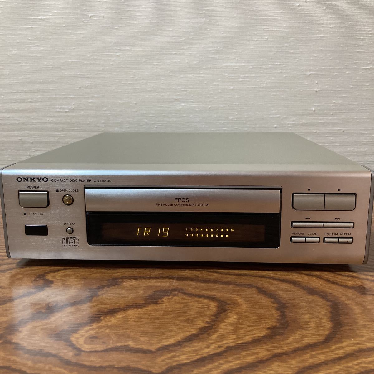 ONKYO オンキョー CDプレーヤー C-711M LTD ONKYO 【公式通販】