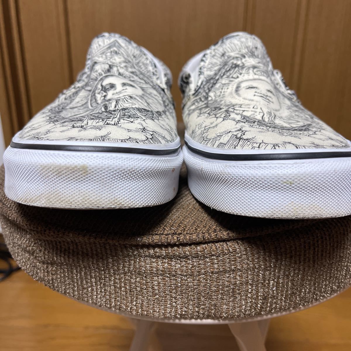 VANS/Classic Slip-On Ouroboros Black/Tr Wht/バンズ/スリッポン