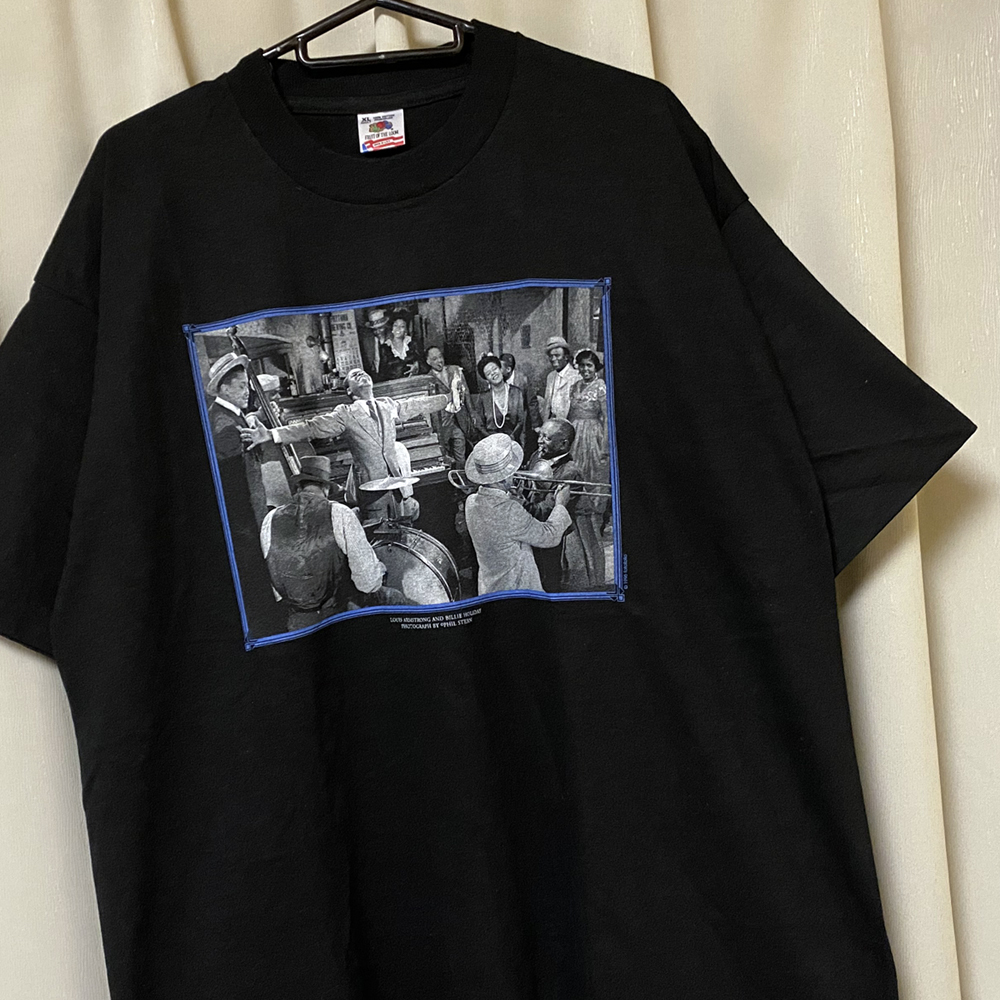 【超激得，最新作】 XL 90s ビンテージ USA製 ルイアームストロング LOUIS ARMSTRONG ビリーホリデイ BILLIE HOLIDAY フォト ピクチャー Tシャツ ジャズ アート(Tシャツ)｜売買されたオークション情報、yahooの商品情報をアー Tシャツ