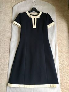 Foxey ワンピ ス 38の平均価格は17 987円 ヤフオク 等のfoxey ワンピ ス 38のオークション売買情報は140件が掲載されています