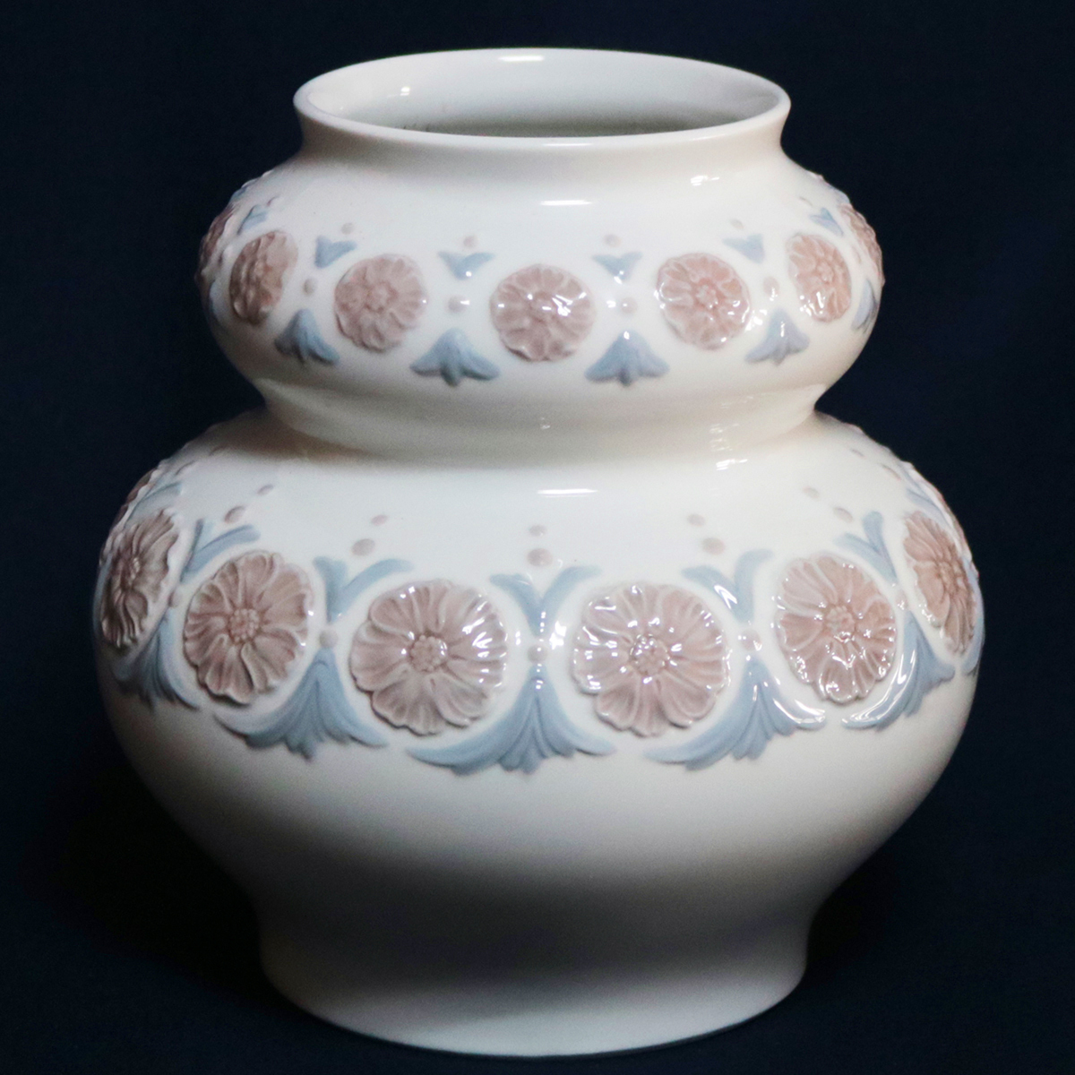LLADRO リヤドロ 花瓶 (裏印エラー？）