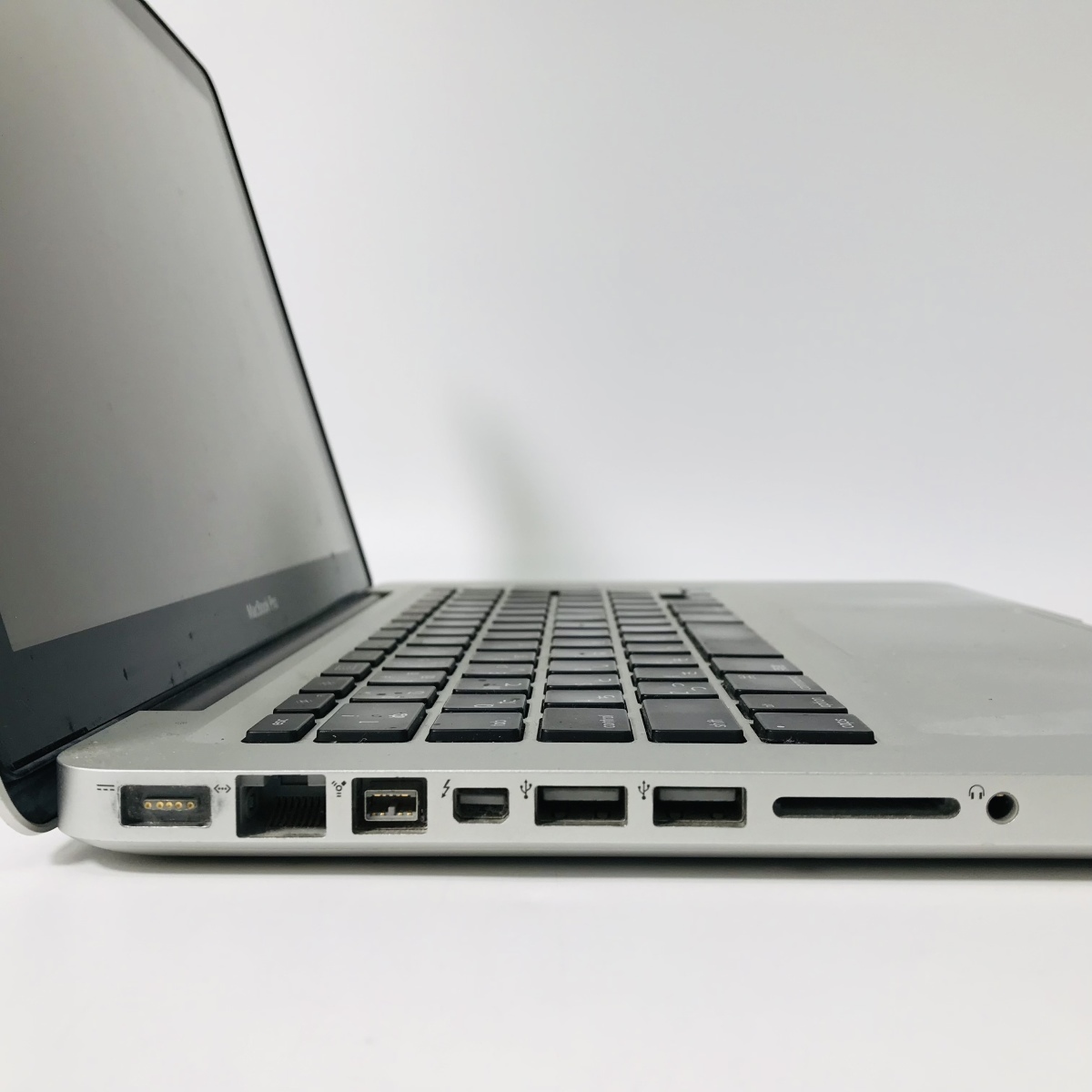 ジャンク MacBook Pro 13インチ（Early 2011） Core i5 2.3GHz/4GB