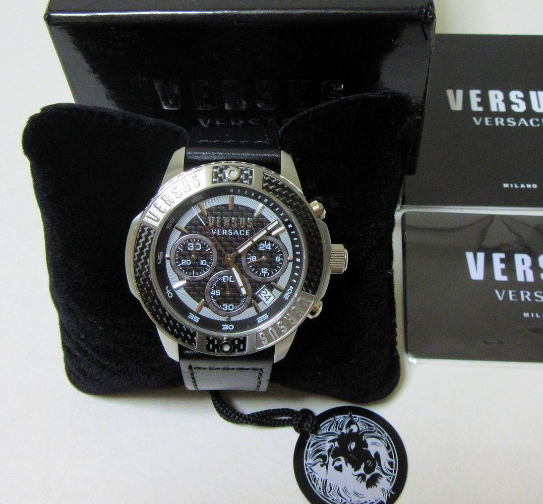 新品箱入り VERSUS VERSACE ヴェルサス ヴェルサーチ Admiraltyクロノ 