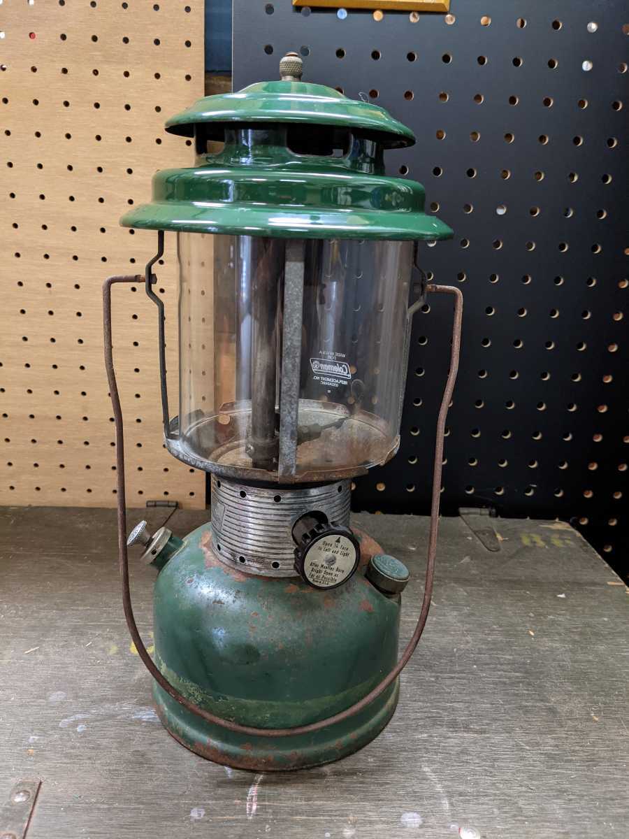 1971年8月製造 ビンテージ Coleman コールマン 220F ランタン 要メンテ