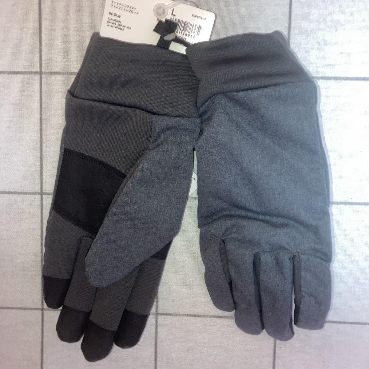 Uniqlo ユニクロ グローブ 手袋 防風 メンズlサイズ グレー ヒートテック Heattech タッチパネル対応 バイク その他 売買されたオークション情報 Yahooの商品情報をアーカイブ公開 オークファン Aucfan Com
