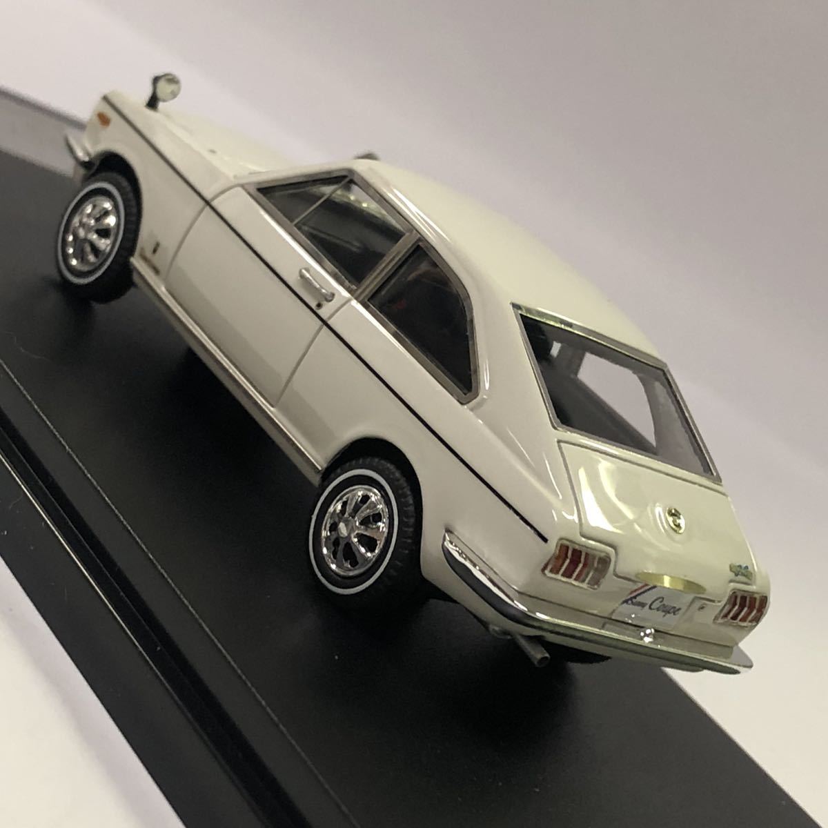 サニー クーペ 1⁄43 ニッサン ハイストーリー GL Hi-Story 日産 (1969
