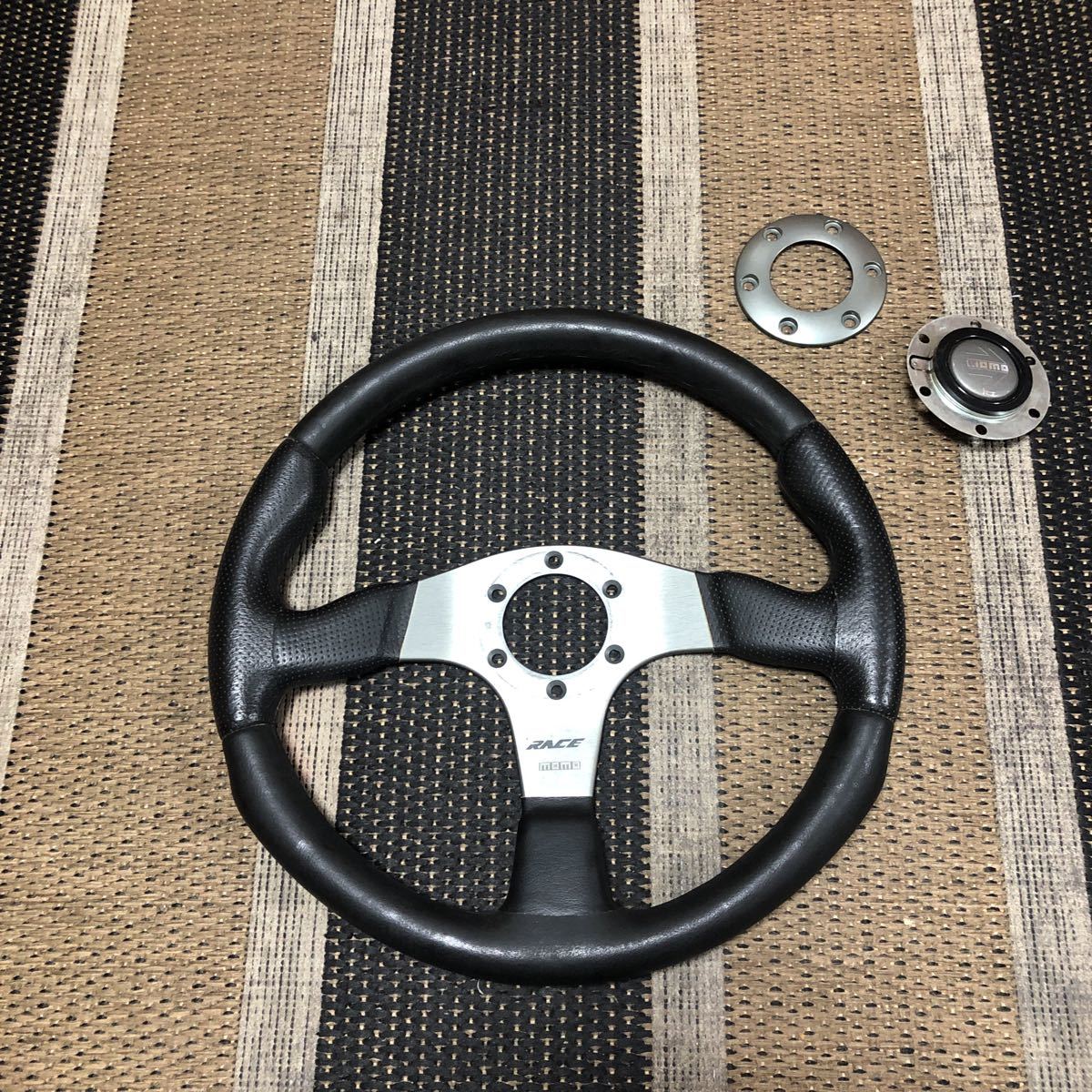 momoステアリング RACE 320mm 32パイ RACE ステアリング MOMO レース 