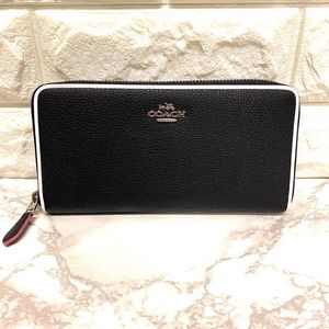 コーチ 白 レザーのヤフオク!の相場・価格を見る｜ヤフオク!のコーチ 