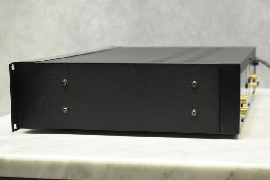 TASCAM CD-RW750 業務用CDレコーダー | CD Recorder & Player