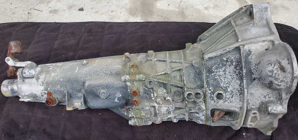 L型 L6 ハコスカ 旧車 L20 L24 L28 希少 4速マニュアル 昭日産純正 ハコスカ、ケンメリ用4速ミッション ４速ミッション 差し込み式 71Bミッション用 メインシャフト S30Z