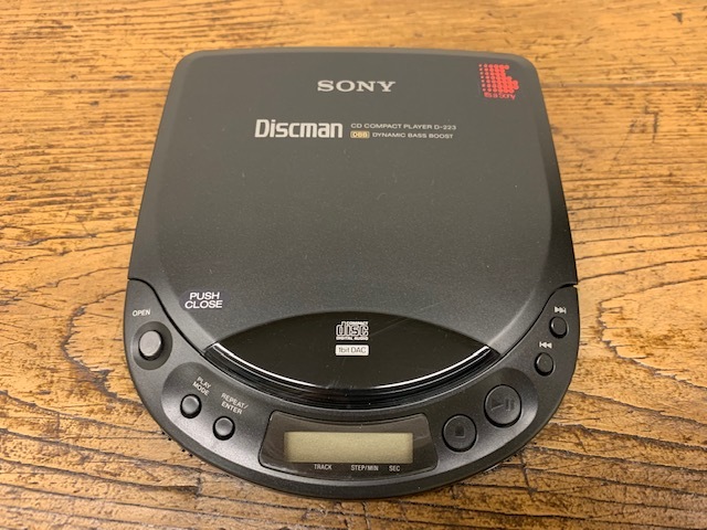 SONY - ディスクマン D-111 D-1000 ポータブルCDプレイヤー 1円
