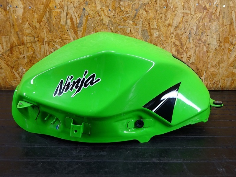 【驚きの破格値，人気】 【210625】Ninja250(EX250L-003)◇ 燃料タンク ガソリンタンク フューエルタンク 【NINJA ニンジャ ABS付