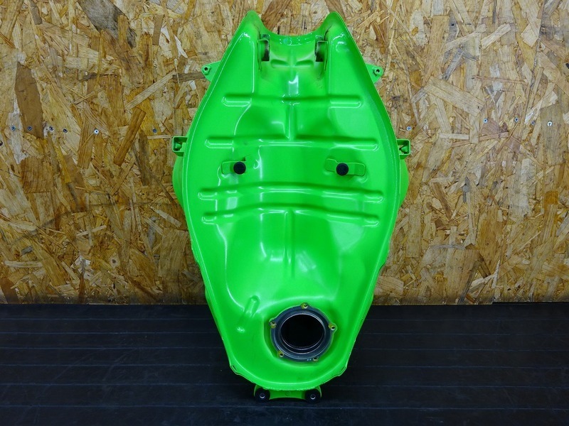 【驚きの破格値，人気】 【210625】Ninja250(EX250L-003)◇ 燃料タンク ガソリンタンク フューエルタンク 【NINJA ニンジャ ABS付