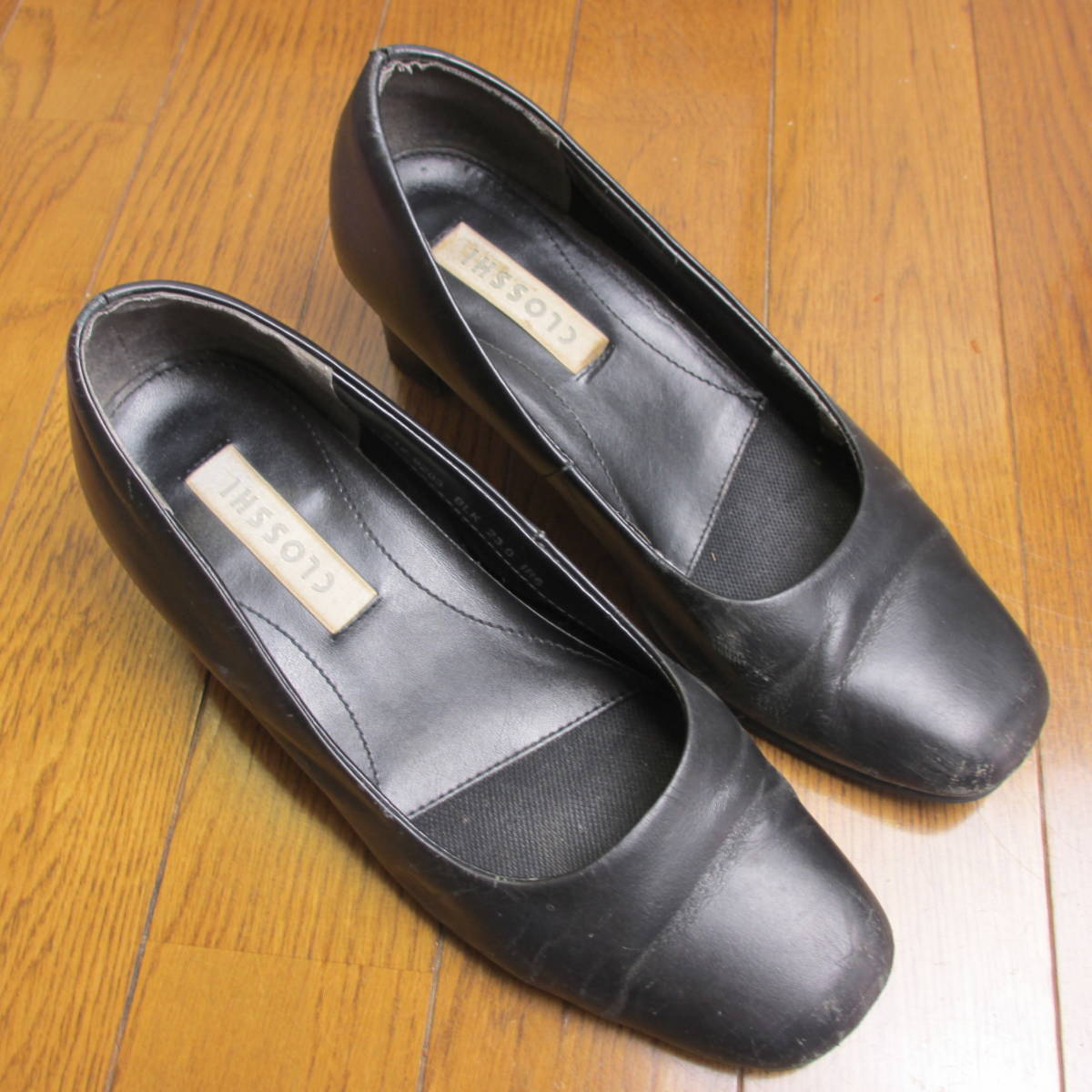 最新作，限定SALE H12 保険外交員 お仕事から普段履き 使用感ありパンプス 衣替え 整理品 難あり 黒(ブラック系)｜売買されたオークション情報、yahooの商品情報をアーカイブ公開 - オークファン ブラック系