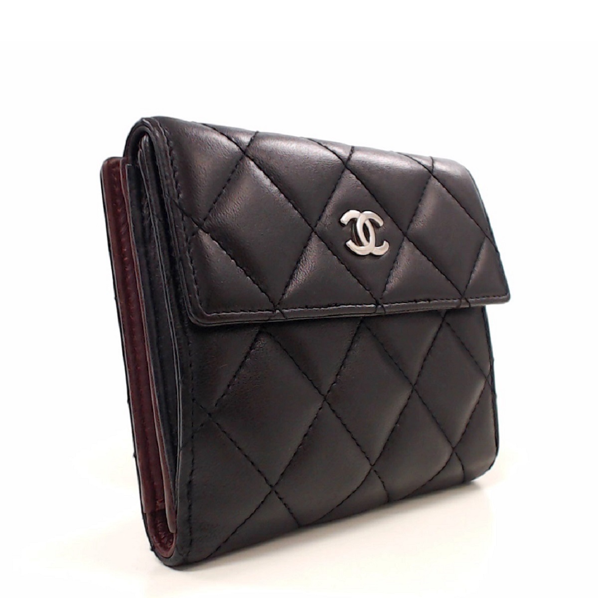 マトラッセ シャネル ラムスキン CHANEL 二つ折り財布 1円スタート