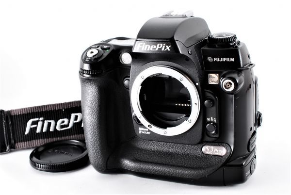 送料一律800円】OLYMPUS PEN E-PL7 ボディ シルバー ミラーレス一眼