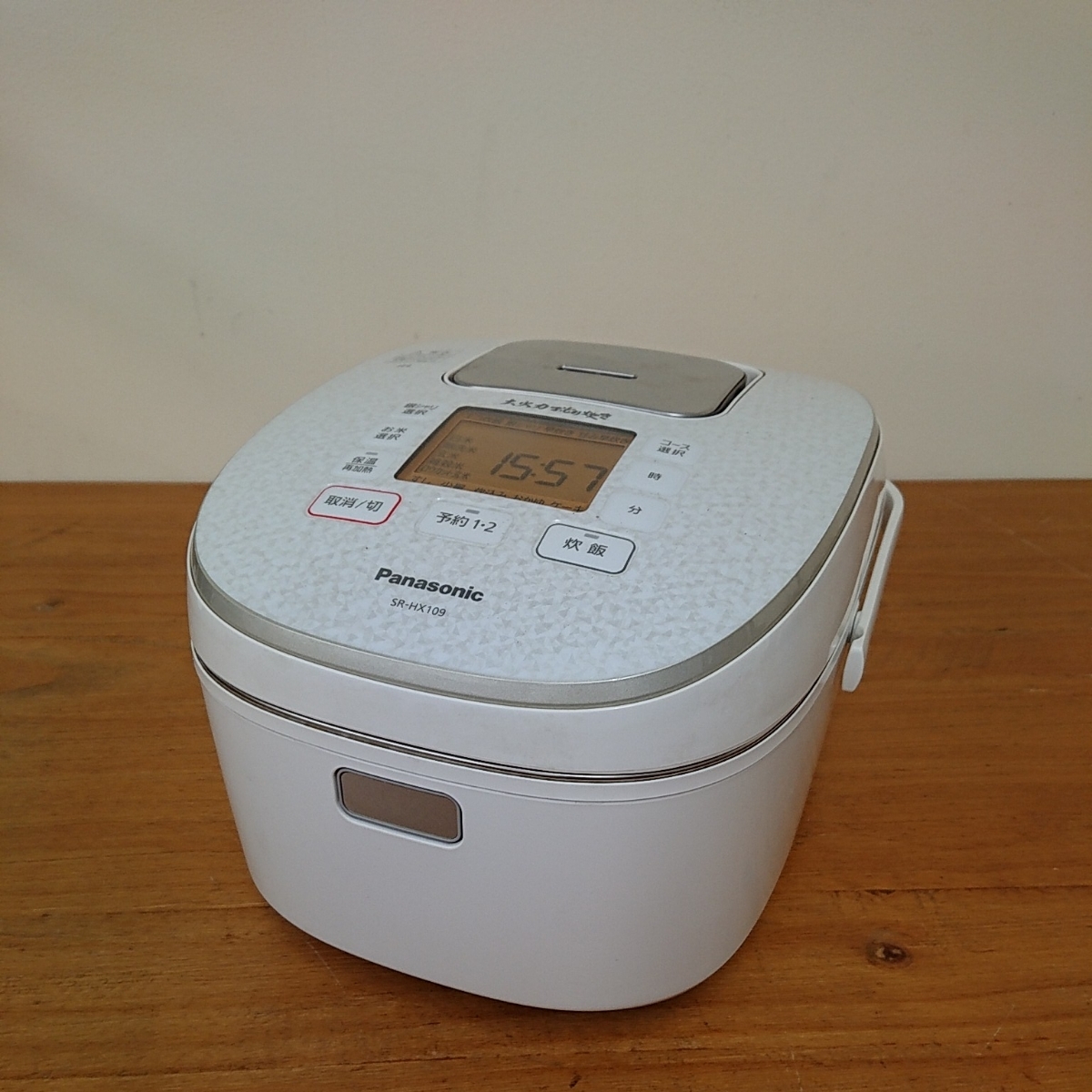 Panasonic IH式炊飯器 SR-HX109 大火力おどり炊き 5.5合 2019年 Panasonic IH式炊飯器 SR-HX109 大火力おどり炊き 5.5合 2019年