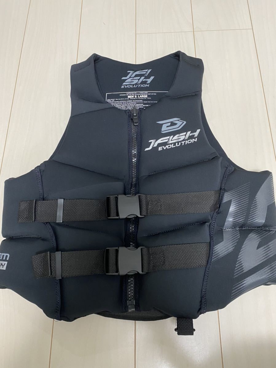 ファーストセール ライフジャケット　ジェイフッィシュ　サイズL 新品未使用　最新モデル