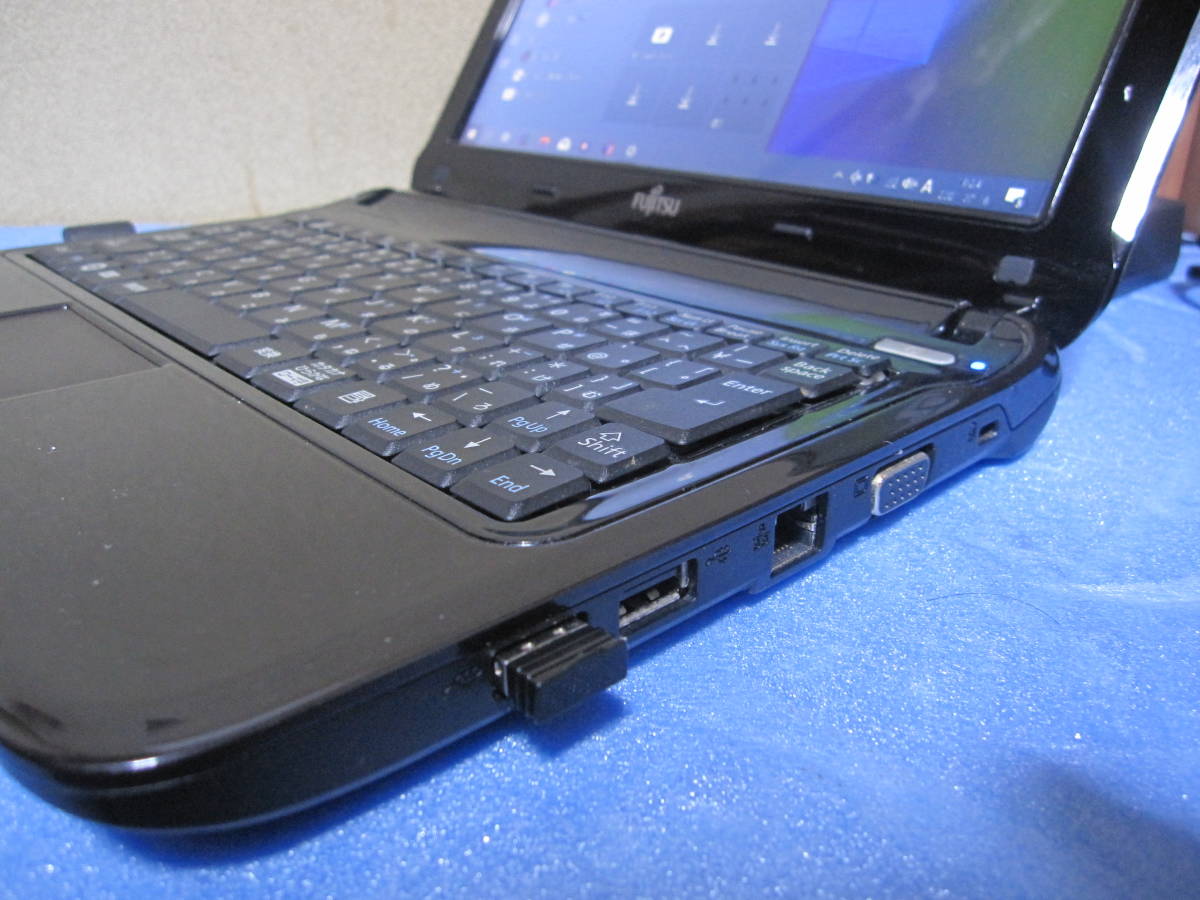MacBook本体 LIFEBOOK MH20/C 富士通 FMV LIFEBOOK MH20/C FMVM20CA