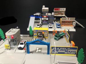 トミカタウンのYahoo!オークション(旧ヤフオク!)の相場・価格を見る