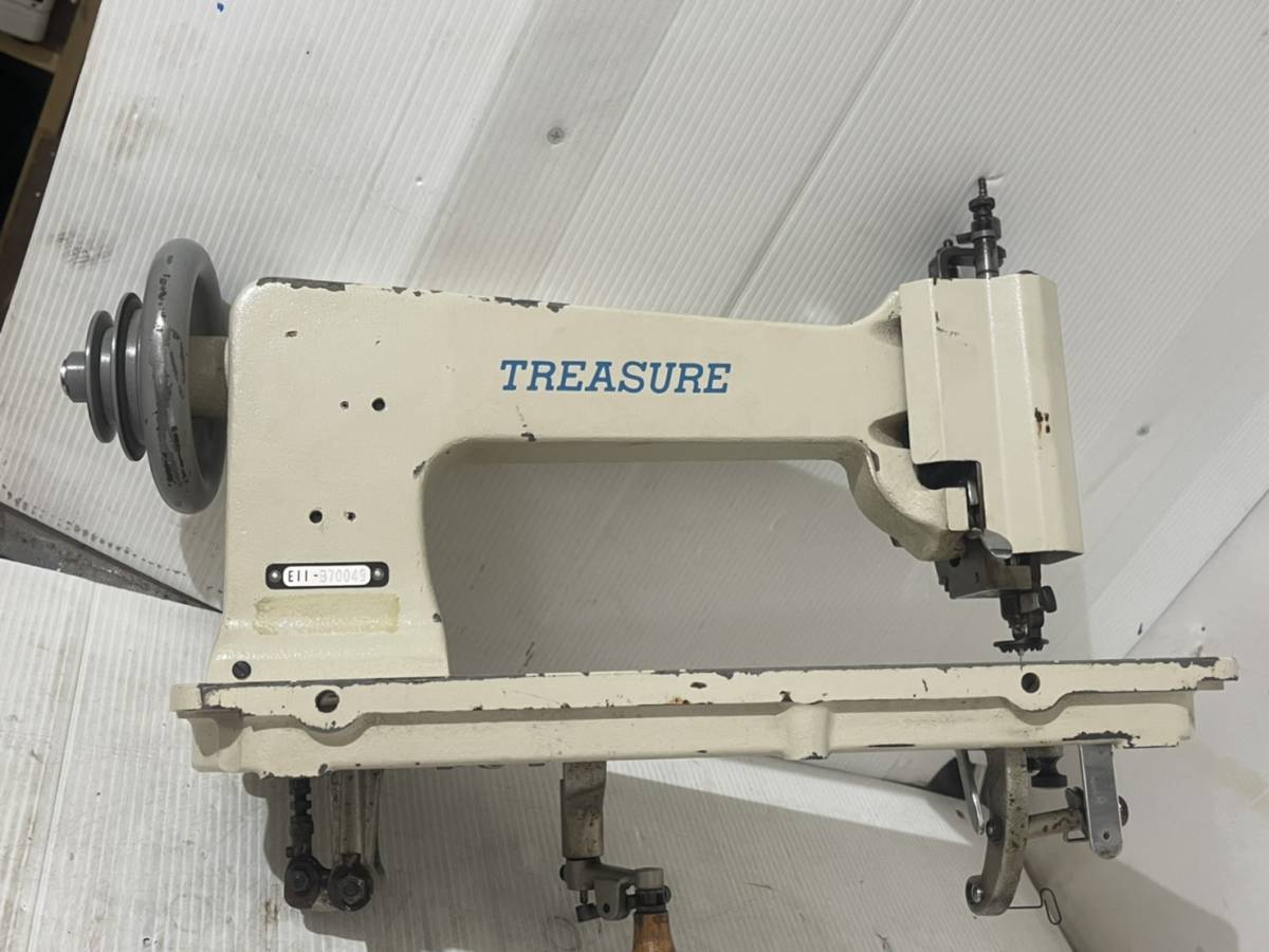 Treasure ハンドル刺繍ミシン ES-1114-1