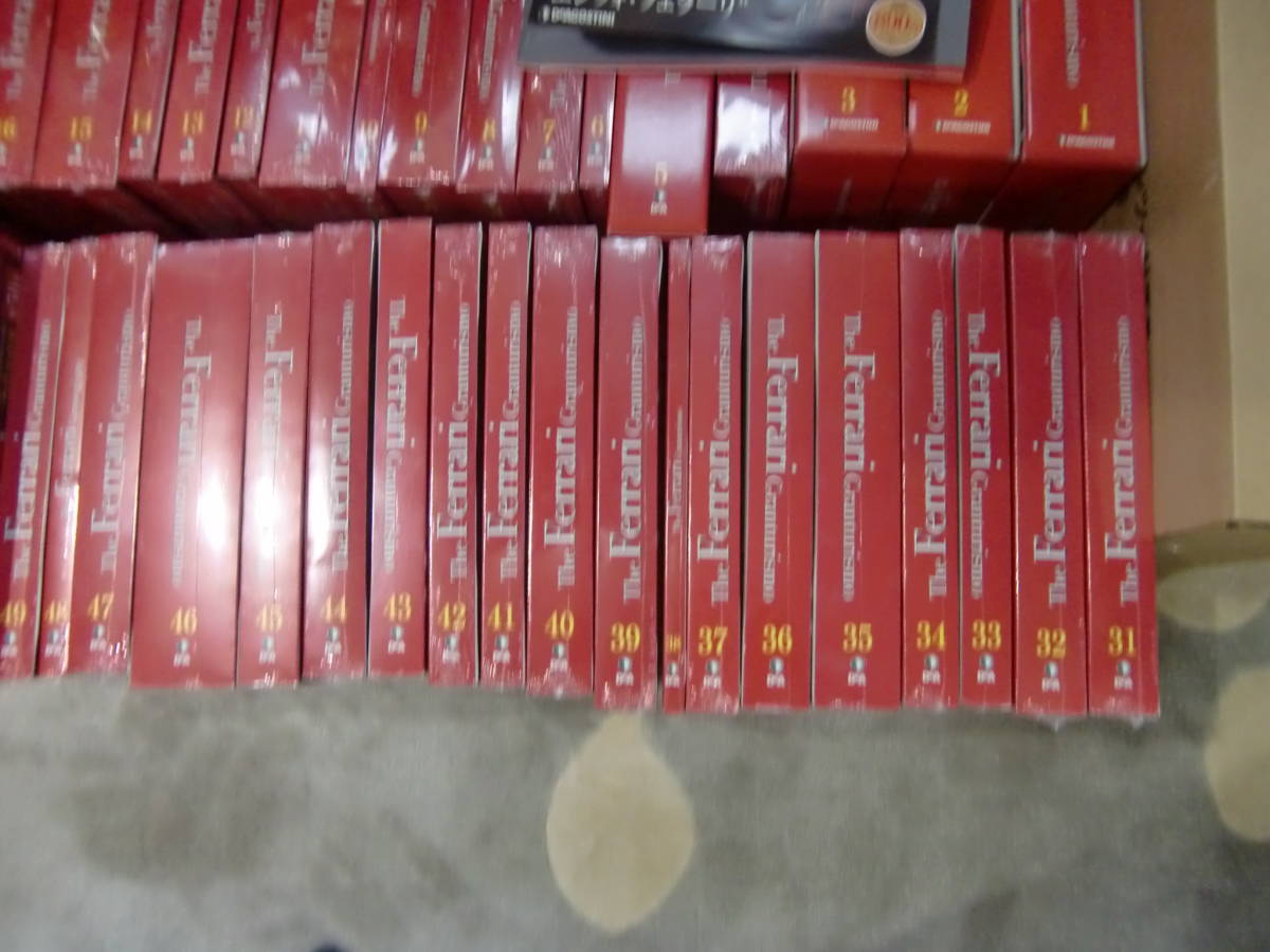 最終値下げです。ディアゴスティーニ新品未開封フェラーリエンツォ1