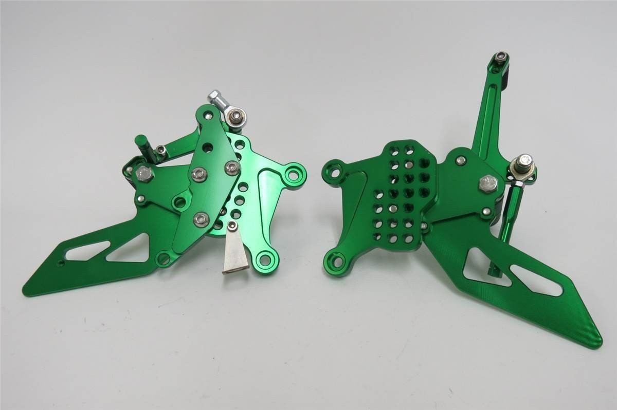 即使用可能！破損無し！美品。RAV4 左ヘッドライト LEDヘッドライト