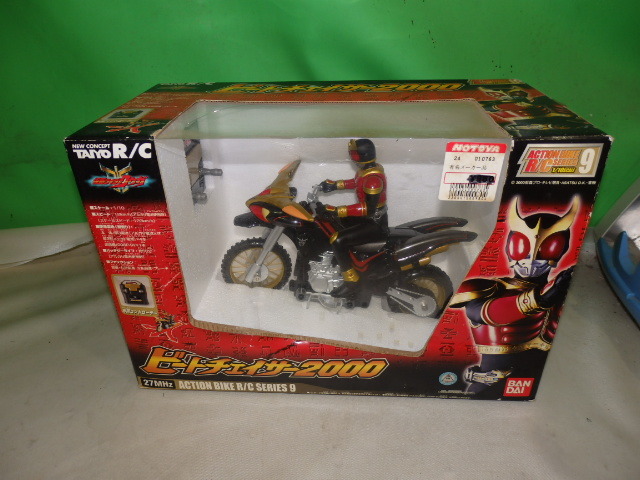送料無料，高品質 F5976/タイヨー RC バイク 仮面ライダー クウガ ビートチェイサー2000 1/10 ラジコン オートバイ タイヨー 27MHz バンダイ(仮面ライダークウガ)｜売買されたオークション情報、yahooの商品情報をア 仮面ライダークウガ