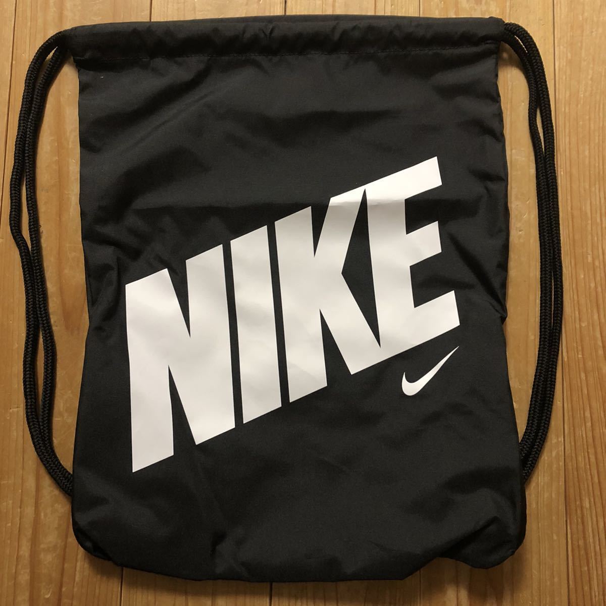 Nike ジムサック キッズ ナップザック リュックサック ナイキ ナップサック リュック 黒 ナイキ 売買されたオークション情報 Yahooの商品情報をアーカイブ公開 オークファン Aucfan Com