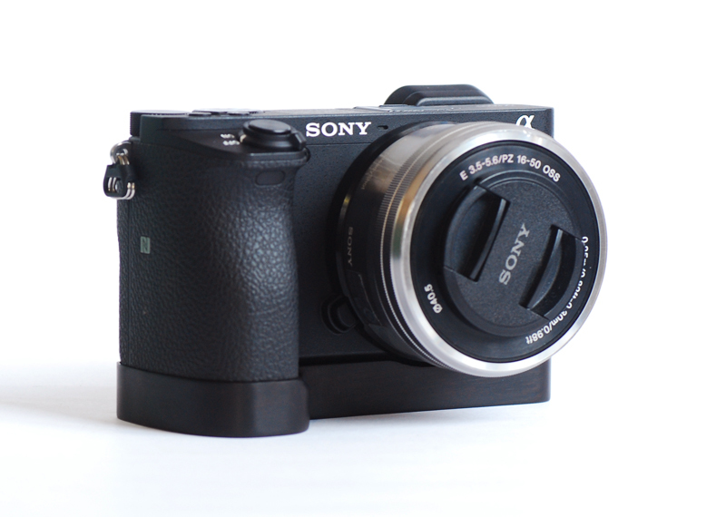 グリップエクステンション/ハンドグリップ（黒檀/エボニー)SONY a6500用 新品 グリップエクステンション/ハンドグリップ（黒檀/エボニー) SONY
