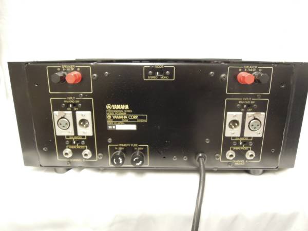 YAMAHA PC2002M パワーアンプ ジャンク品