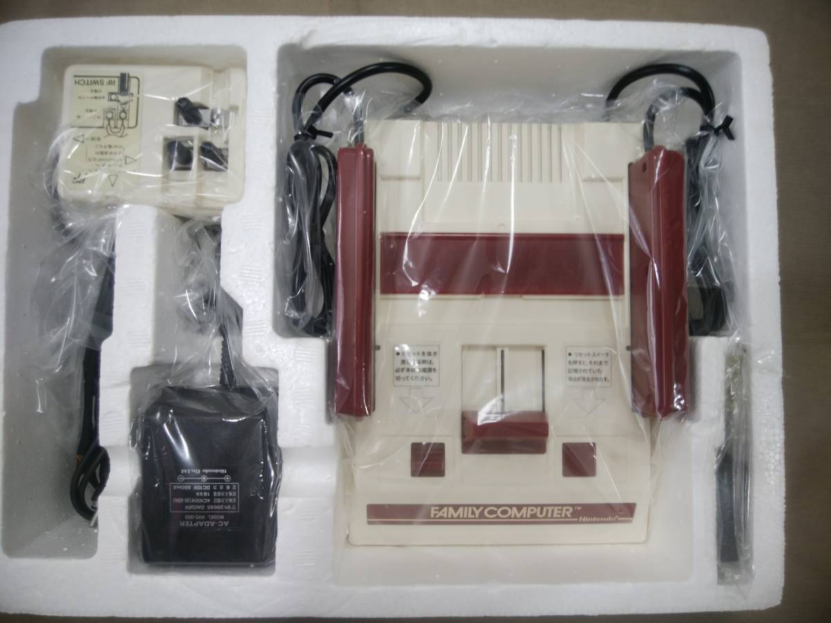 四角ボタン コントローラー 初代ファミコン | Yahoo!オークション 