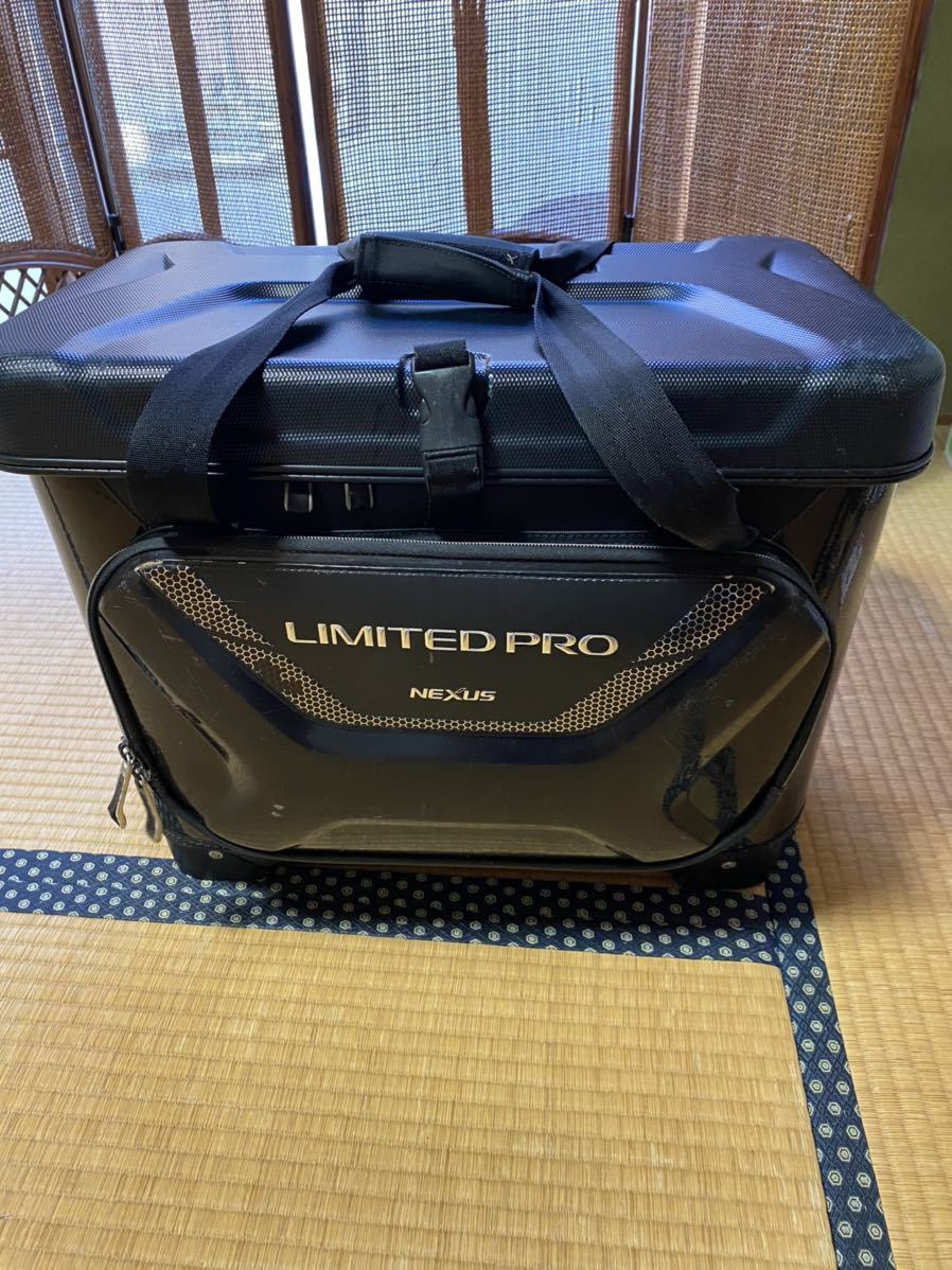 磯クール リミテッドプロ シマノ BA-155K 36L - メルカリ ゴールド 