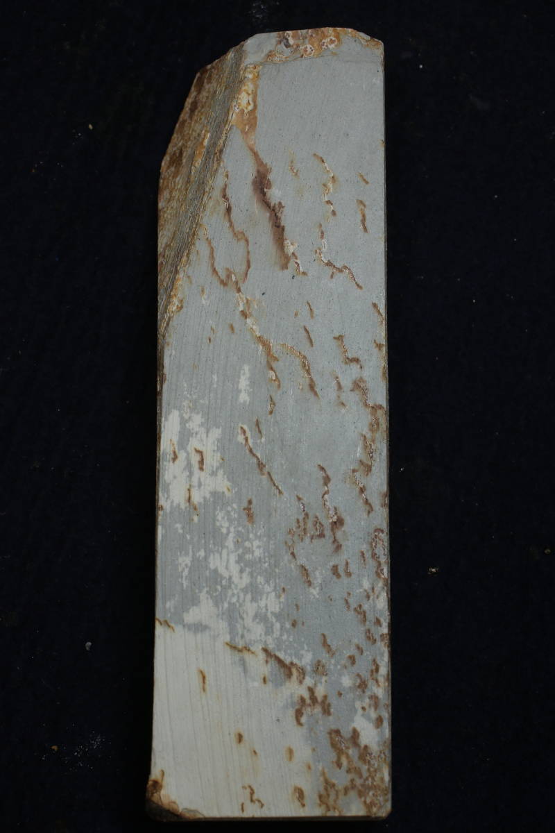 天然砥石　丸尾山　白巣板　ナマズ　といし　包丁　鑿　鉋　ナイフ　京都産　長さ15.6cm　幅4.6cm　厚み2.7cm_5