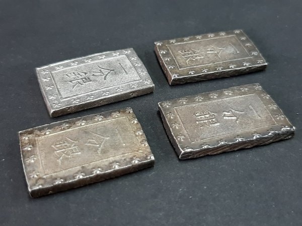 古銭　一分銀　4点セット IAUFO111 日本 古銭 一分銀 4枚セット 総重量約34.9g | 古銭