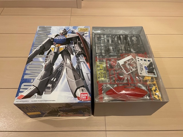MG ターンエーガンダム ・ ターンエックス