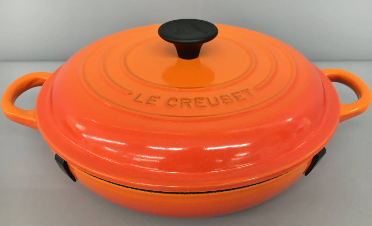 ル・クルーゼ ビュッフェ・キャセロール 22cm 両手鍋 オレンジ 美品