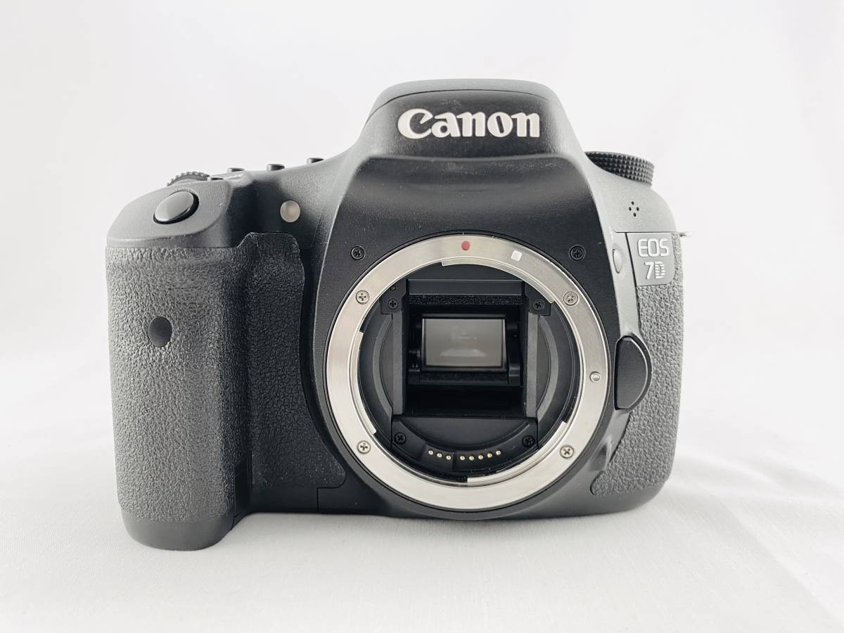 Canon デジタル一眼レフカメラ EOS 7D ボディ EOS7D ☆外観特上級