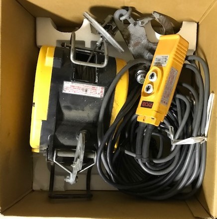 高品質，大人気 RYOBI / リョービ 小型電動ウインチ WI-61C 最大吊り 